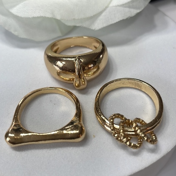 Gold Geo Trio Ring Set - Picture 9 of 10